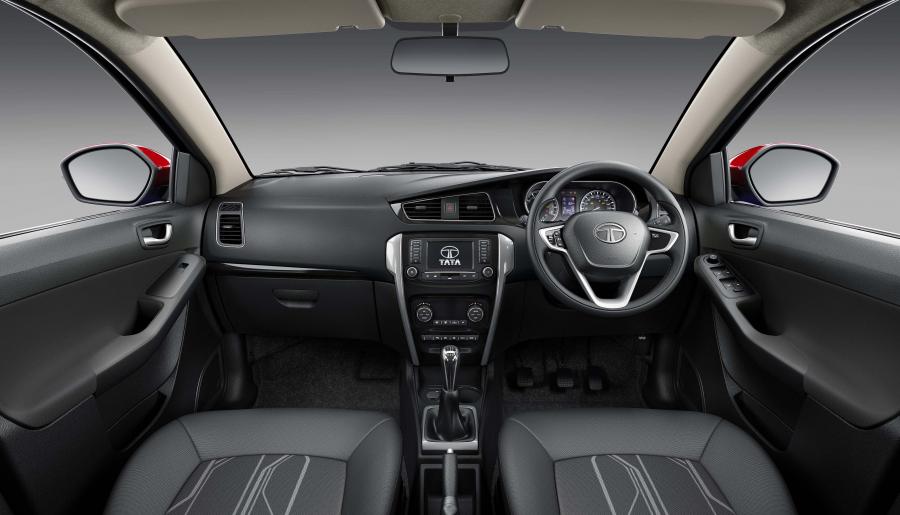 Торпедо Tata Bolt 2014 года  (фото 3 из 14)